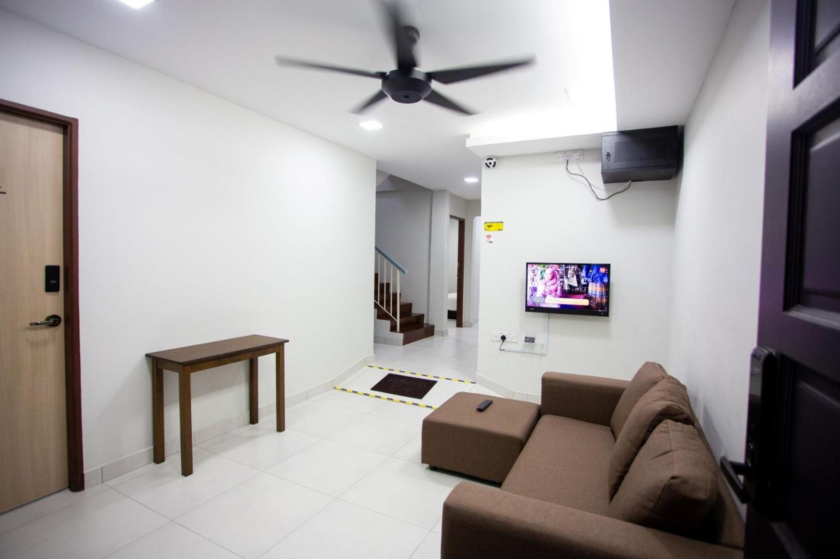 Hom2Rex Kuching Homestay Taman Timberland Eksteriør bilde